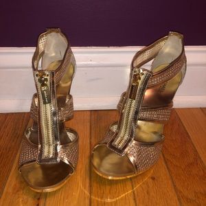 Michael Kors Berkley T-strap sandals (gold)